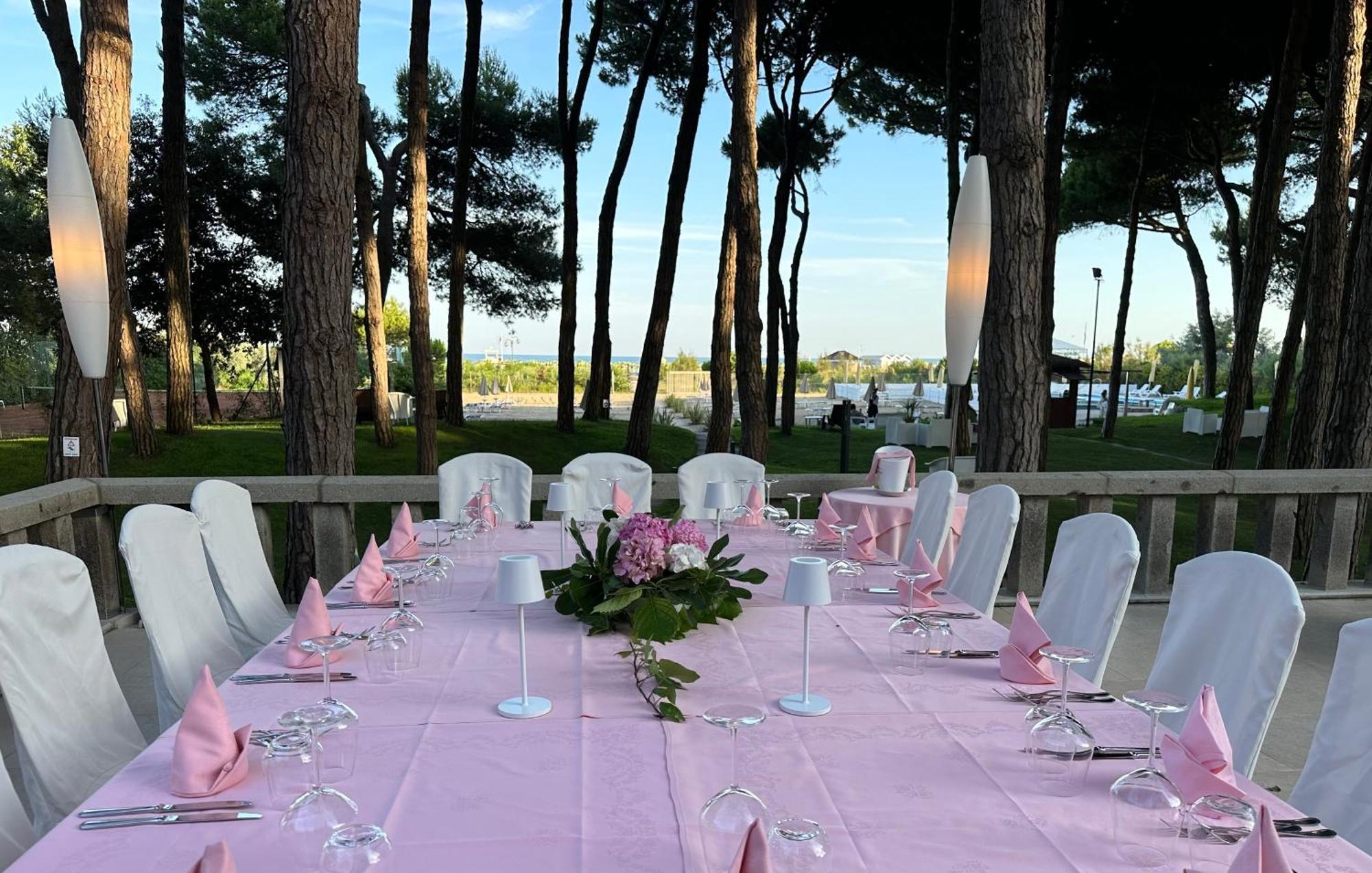 Hotel Beau Rivage Pineta Lido di Jesolo Kültér fotó