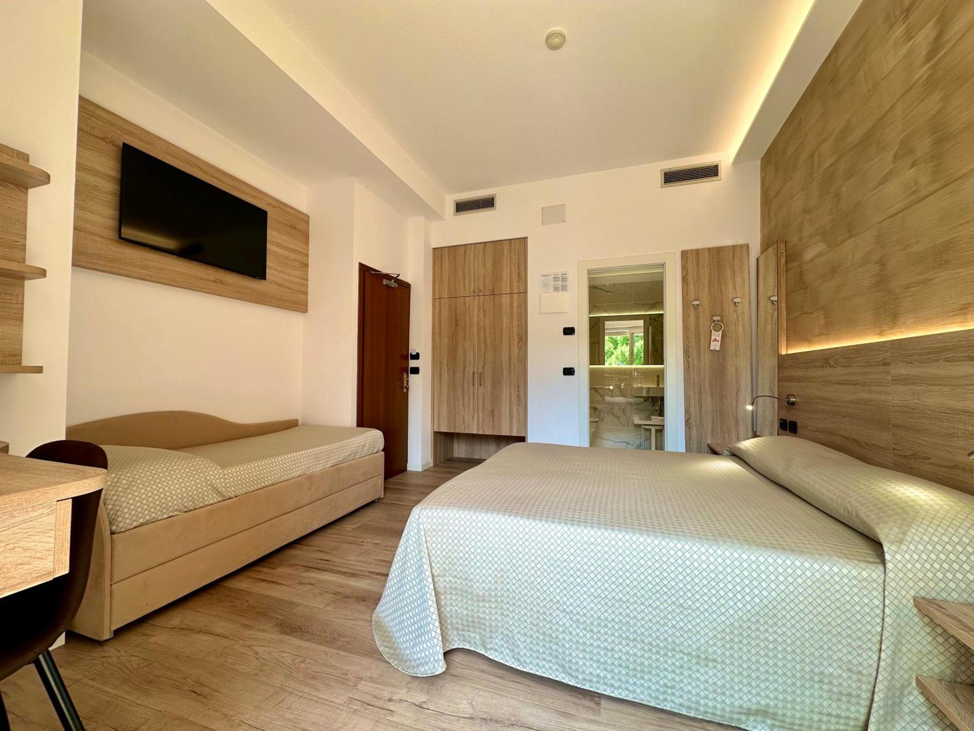 Hotel Beau Rivage Pineta Lido di Jesolo Kültér fotó