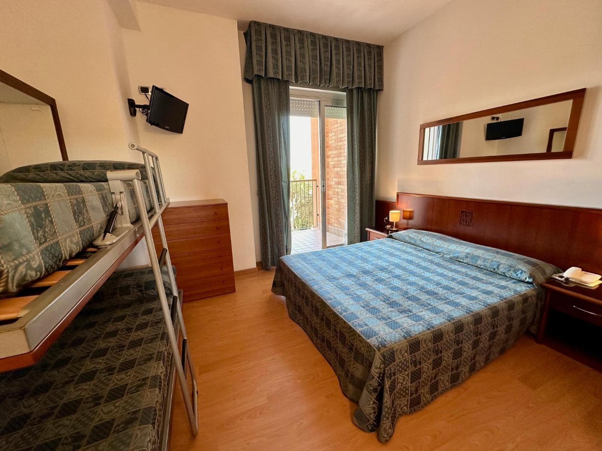 Hotel Beau Rivage Pineta Lido di Jesolo Szoba fotó