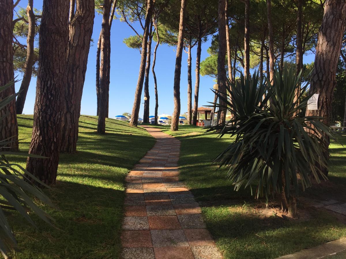 Hotel Beau Rivage Pineta Lido di Jesolo Kültér fotó